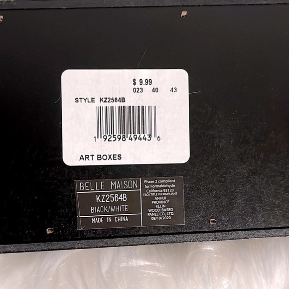 Belle Maison | Black and White Home Decor Sign - Picture 3 of 8